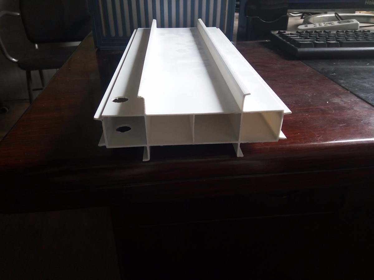 广安立面拉缝板 (1)150MM宽拉缝板